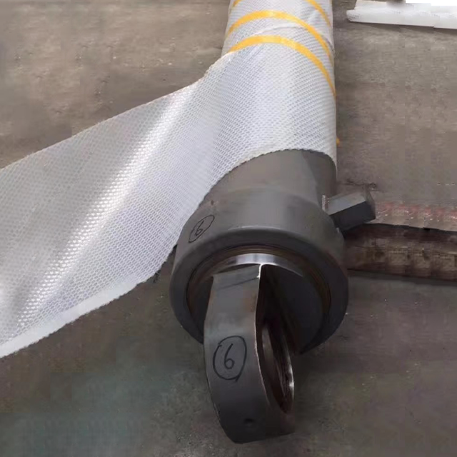 Zoomlion crane horizontal oil cylinder of heavy equipment crane parts