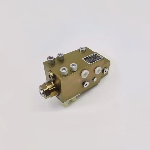 Hot sale tower crane spare parts hydraulic balance valve of cylinder for used tower crane operating
