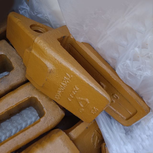 Sany compact excavator parts bucket tooth teeth adapters Pin-On Twist-Lock Bolt-On System