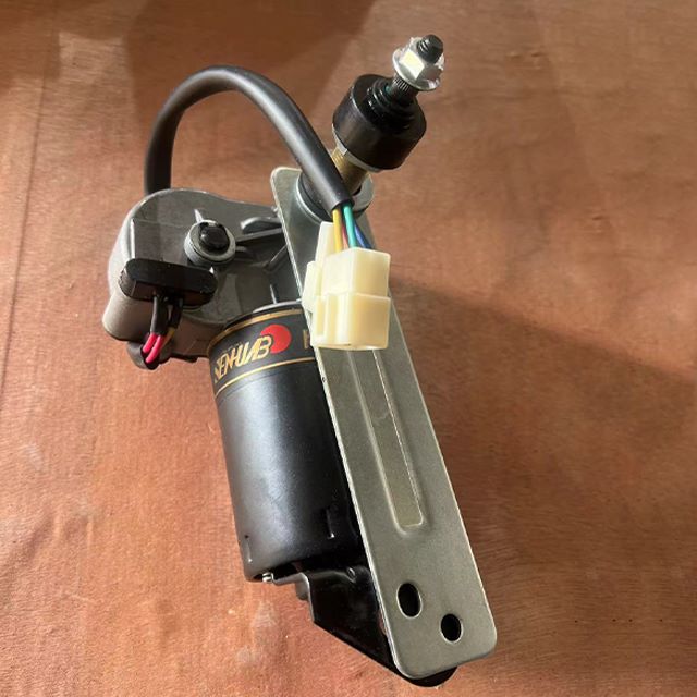 Zoomlion crane wiper motor for small pick up truck trailer crane in Turkey