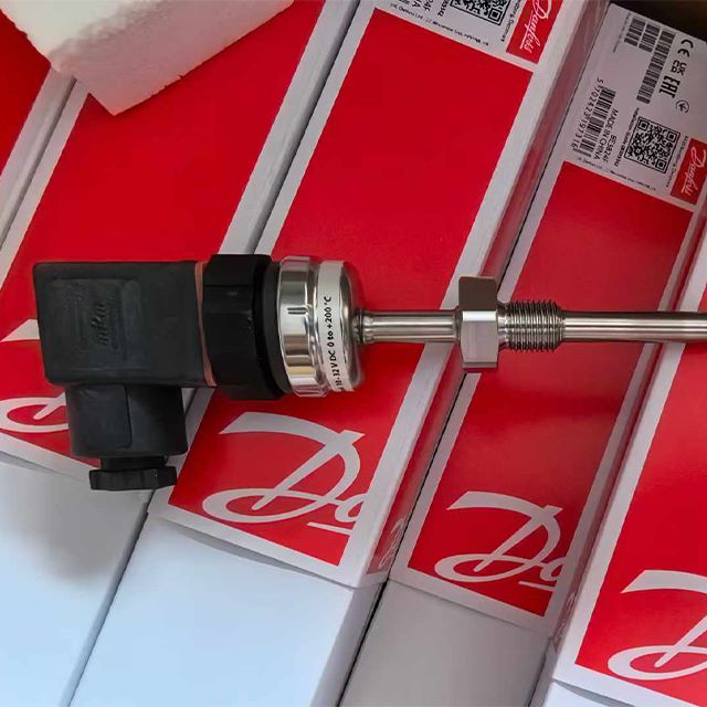 100% new genuine Danfoss parts of temperature sensor