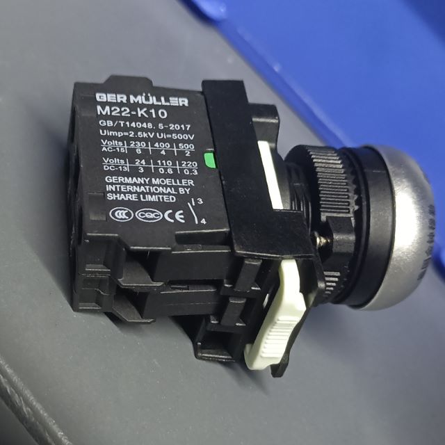 Germuller Moeller start and stop switch for Zoomlion crane made in Germany